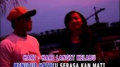 Endang S. Taurina - Hati Lebur Jadi Debu [OFFICIAL]  - Durasi: 4:45. 