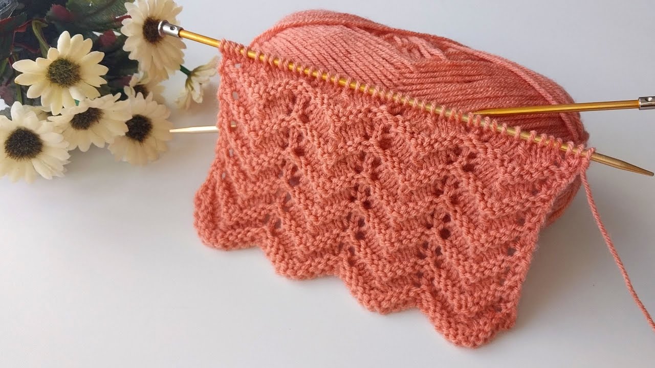 Простая схема вязания спицами на двух спицах с разрезами / Модели женских жилетов