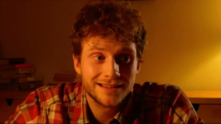 BBC Bitesize GCSE English article writing lesson introduction