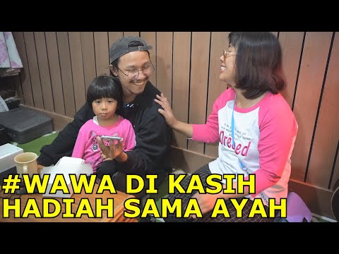 Video: Karena Produk Untuk Pertumbuhan Bulu Mata, Bintang TV Ini Berisiko Tetap Buta Sebagian Seumur Hidup