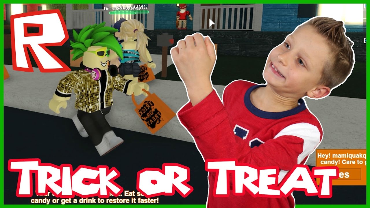 Trick Or Treat In Hallowsville Roblox Youtube