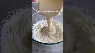 White chocolate Oreo cheesecake ASMR