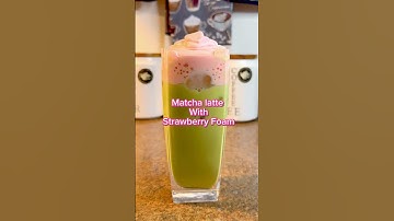 Matcha iced Latte with strawberry foam/ matcha iced latte recipe #asmr #icedlatte #shorts