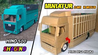 MEMBUAT MINIATUR TRUK SHAGINO TAM CARGO HINO 500 DARI KARDUS | PINTU BISA DIBUKA!