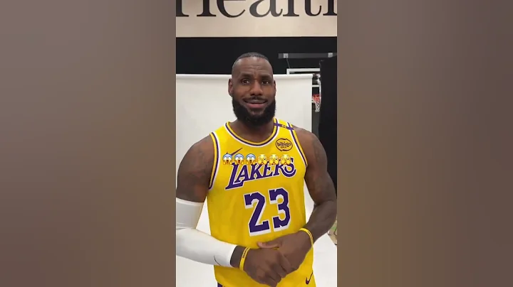 LeBron's reaction 🤣 #shorts