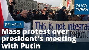 Mass protests in Belarus over president