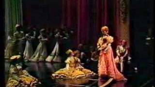 Beverly Sills 1977 Vilja The Merry Widow Beverly Sills 1977 Vilja The Merry Widow