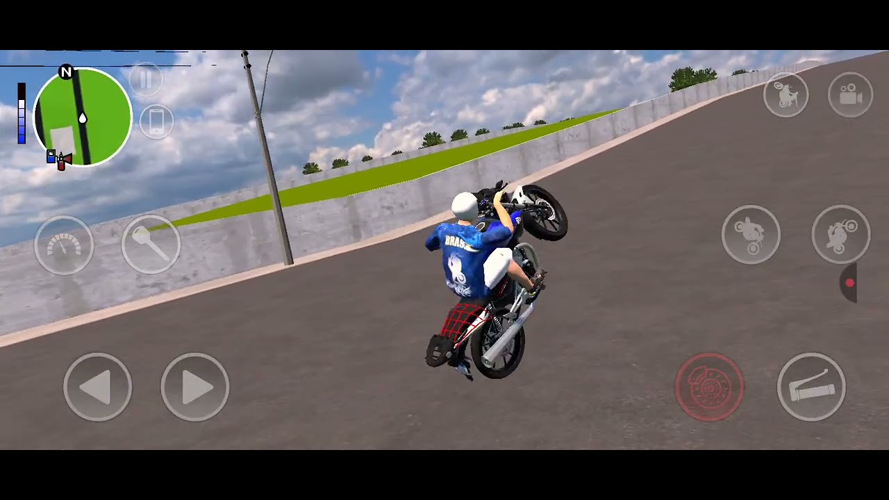 Jogando jogo das montadinhas do grau