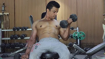 Alternate Incline Dumbbell Curl - How to do this exercise exactly
