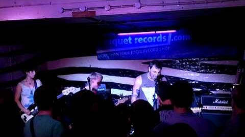 RVIVR at The Fighting Cocks - Oct 