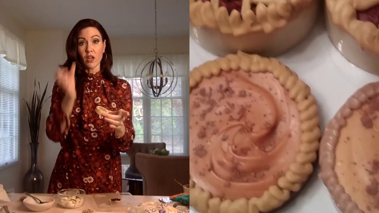 Chocolate Covered Oreo Mini Pies for Thanksgiving/Christmas