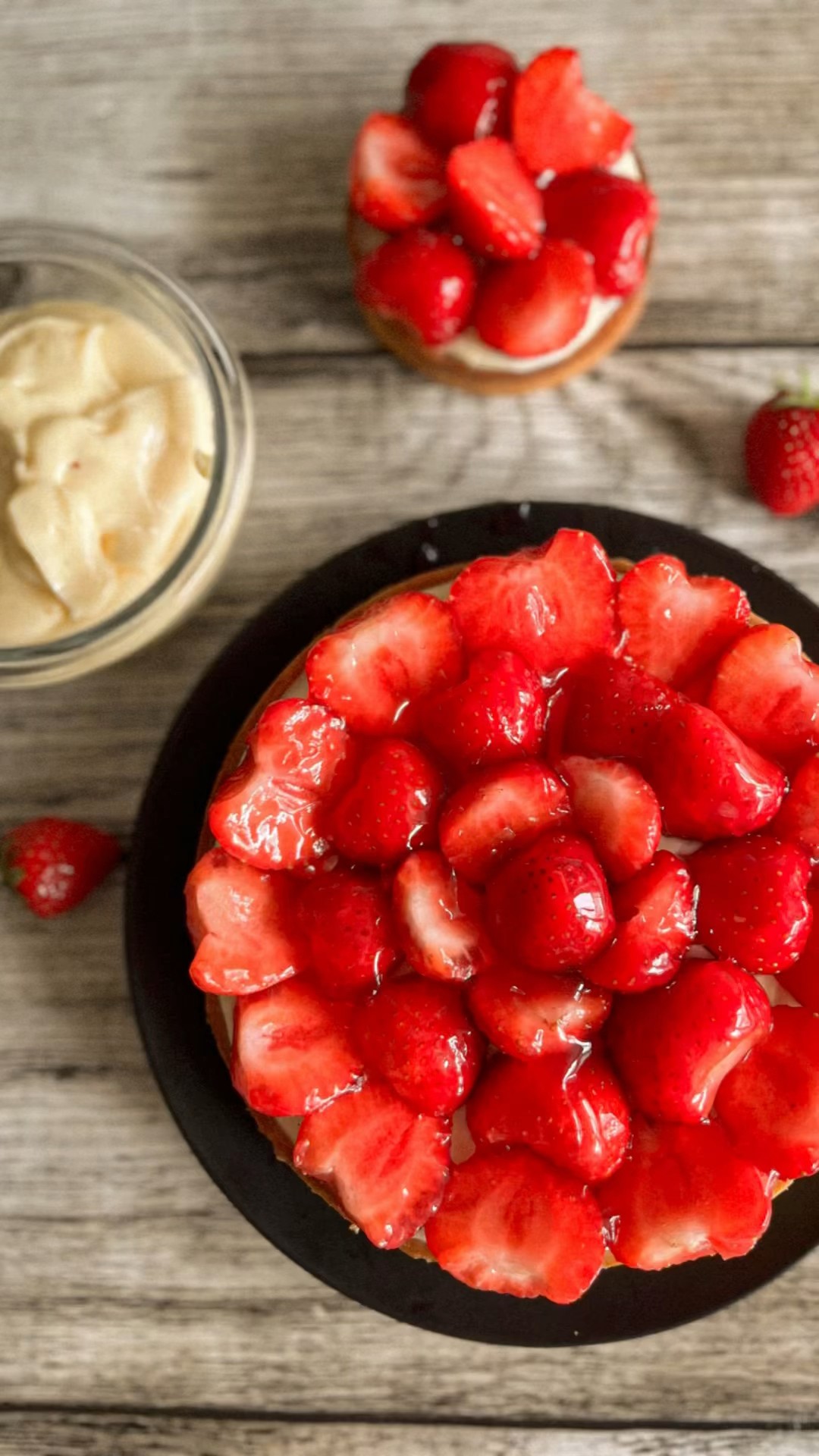 Erdbeertörtchen #shorts #food #strawberry - YouTube