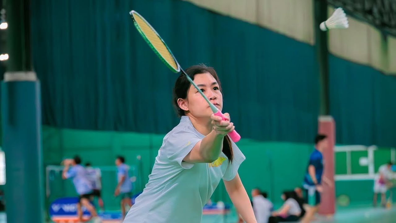 ตีก๊วนเล่นๆ​ โบว์-มิค​ vs​ ปืน-ติ้ก