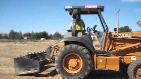 Start up procedures for Case skip loader grader