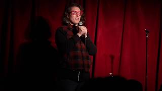 Mèla Shea Stand Up Comedy at Broadway Comedy Club 11/09/2019