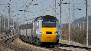 ECML   Passenger Trains At Speed, Sandy 06 03 14