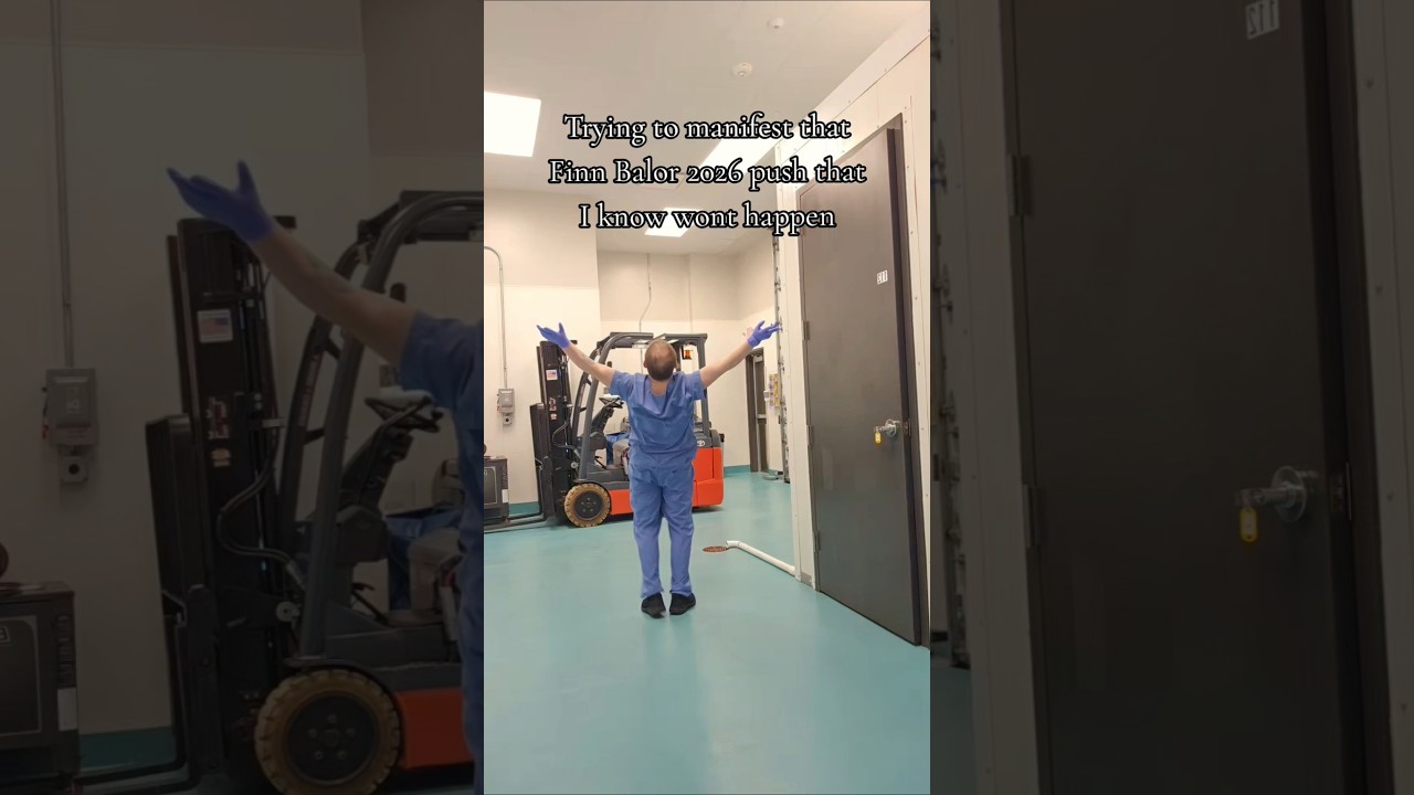 Finn Balor Entrance #wwe #wweraw #wrestling