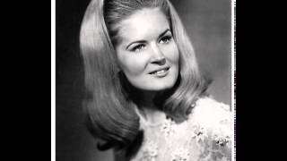 Watch Lynn Anderson A Penny For Your Thoughts video