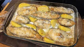A huge dish for the whole family. Fish pomakuha. Traditional northern cuisine.