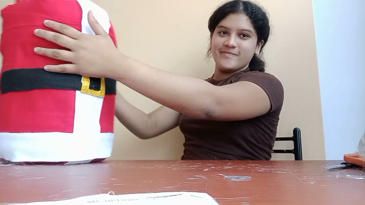PAPA NOEL CON BIDÓN DE AGUA(Y CON TELA FIELTRO)