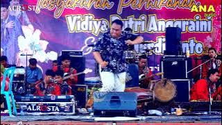 SENO GEMOY HANYA INGIN KAU TAU ALROSTA ANA AUDIO