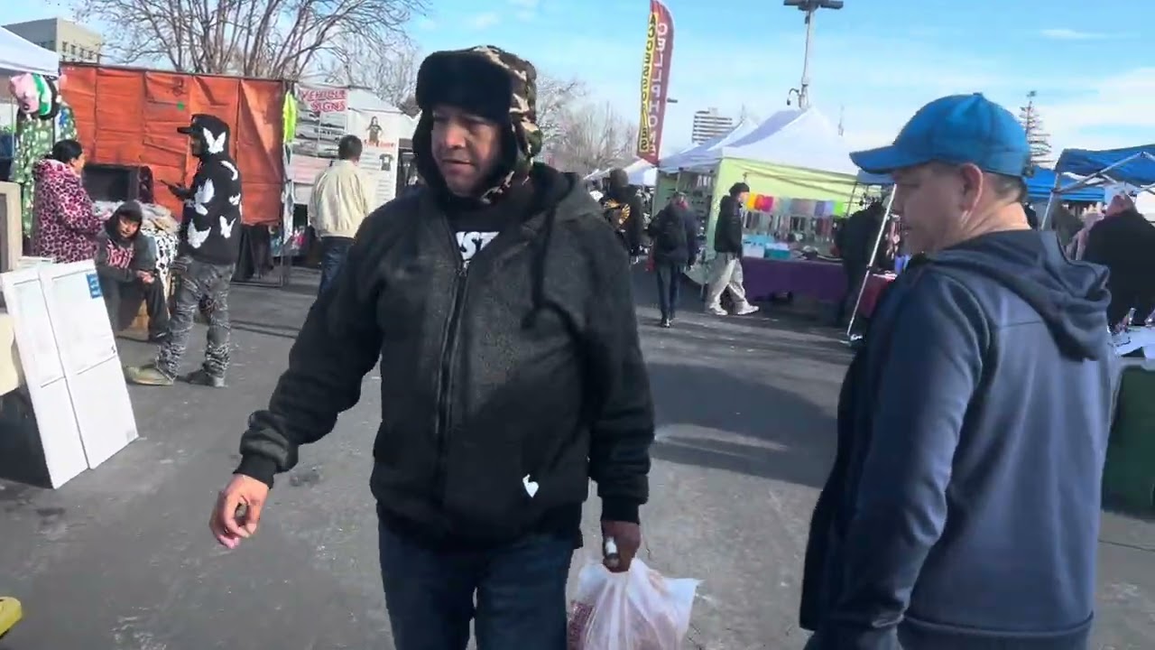 Swap Meet Day!!!#fleamarket #sobreruedas #thrift #thriftshopping #smallbusiness #swapmeet #y