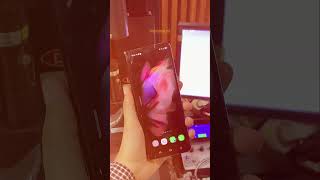 Layar bergaris? Simak ini!✅