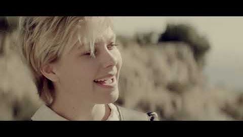 Phoebe Bridgers - Waiting Room (Official Music Video)