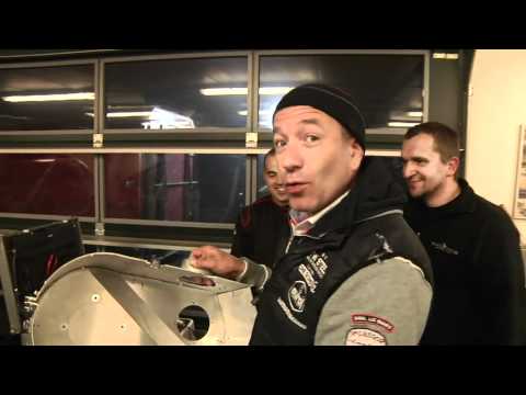 Dakar 2011: Tim Coronel presents the McRae Buggy
