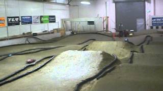 Novice Heat Race Traction Raceway and Hobbies 4/19/2013 (first 4 laps anyway)