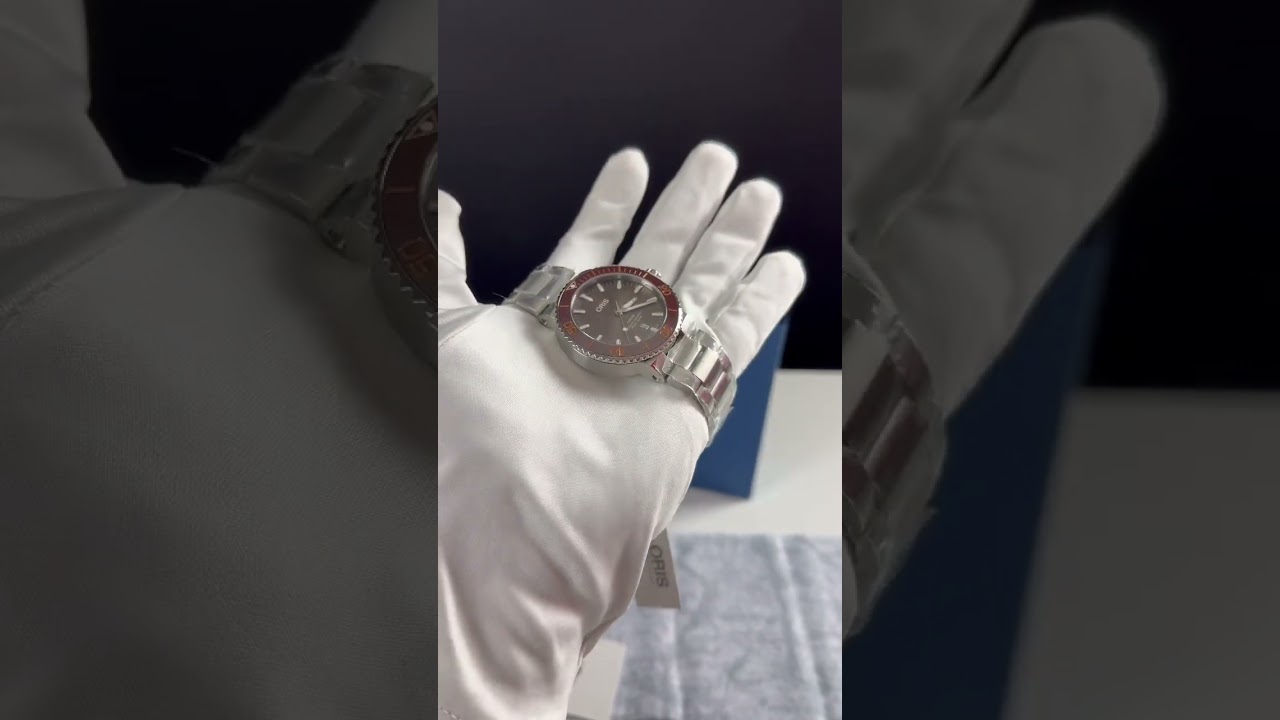 Прекрасный шоколадный Oris Aquis! Подобный оттенок выбран цветом года 2025. 