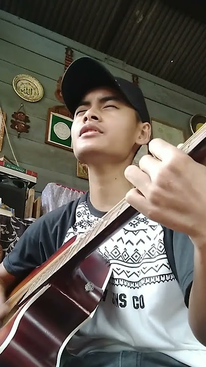 Rindu Terpendam-Astor Kids #akustikcoverindonesia  #shortsvideo  #storywhatsapp