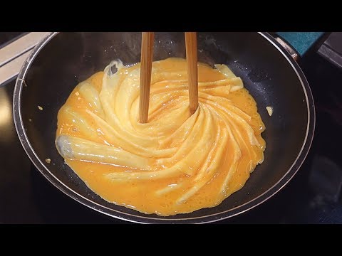 omelet-art,-tornado-omelet-rice-master---korean-street-food-/-회오리-오므라이스-달인