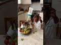 TOSYA and CHAPI are eating salad 🥗