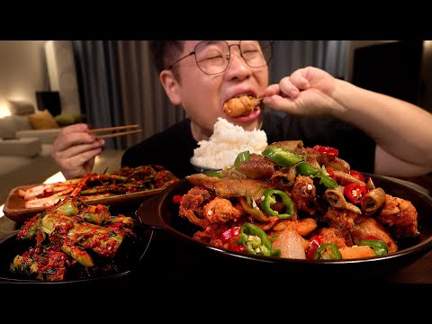 곱도리탕 먹방 매콤하게 하루전에 끓인 닭볶음에 곱창 대박 레전드 먹방 <strong>dak</strong> doritang Spicy <strong>galbi</strong> mukbang Legend koreanfood eatingshow