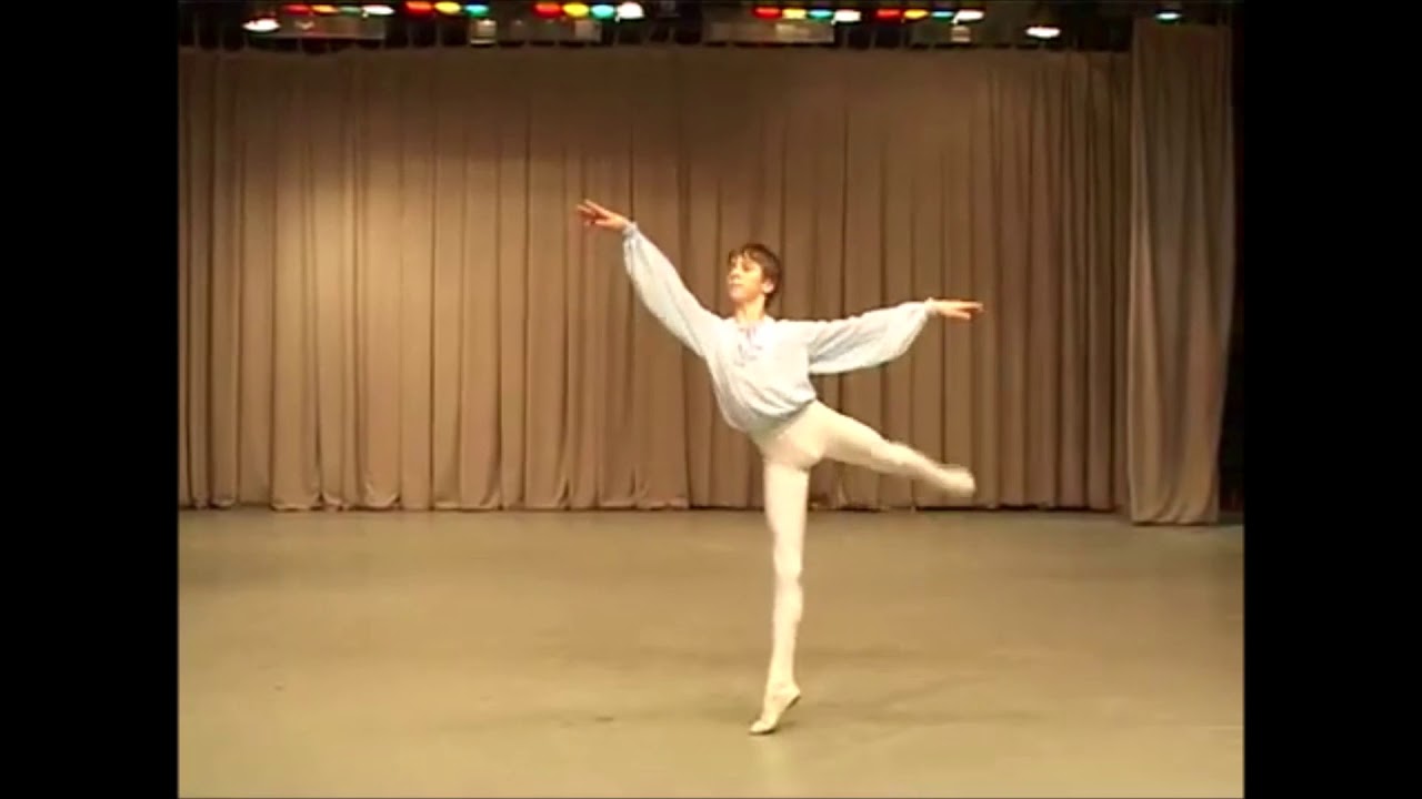 Vaganova ballet Academy Pas de troix from Nutcracker