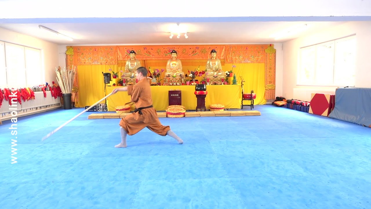 Shaolin Kung Fu - Stock Form - Yin Shou Gun  - Erster Grad (Schüler)