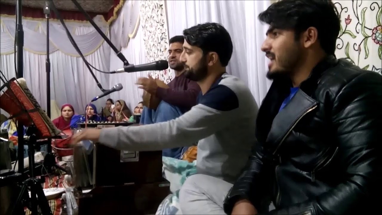 Mea Na Mashi Choan Mohobat By Altaf Hussain...