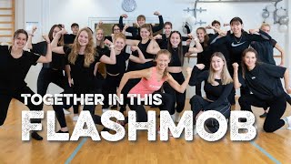 Together In This - Natasha Bedingfield: Einfacher Flashmob zum Mittanzen