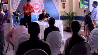 CID - Jungli Maanav - Episode 997 - 31st August 2013