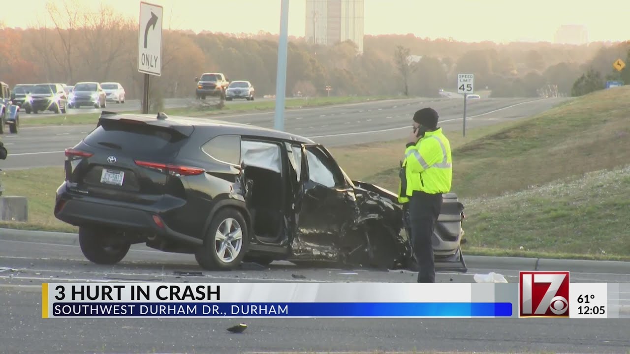 At least 3 injured in Durham crash - YouTube