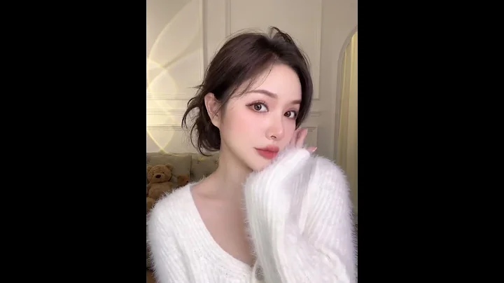 慵懶隨意感雞毛🪶低丸子頭 ！好適合秋冬，穿毛衣衛衣堆在脖子上太臃腫，一定要試試這個快速出門髮型！ 【陳奕伊Chen11】 - 天天要聞
