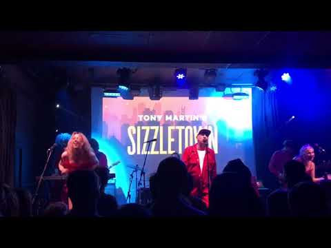 SIZZLETOWN Theme Live!