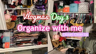 Vlogmas Day 3: CLEAN, ORGANIZE &amp; DECLUTTER MY CLOSET WITH ME | Ashley Di’Jone