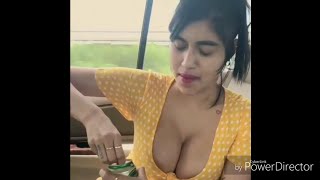 Ulfat Shejadi Showing Her Bigs