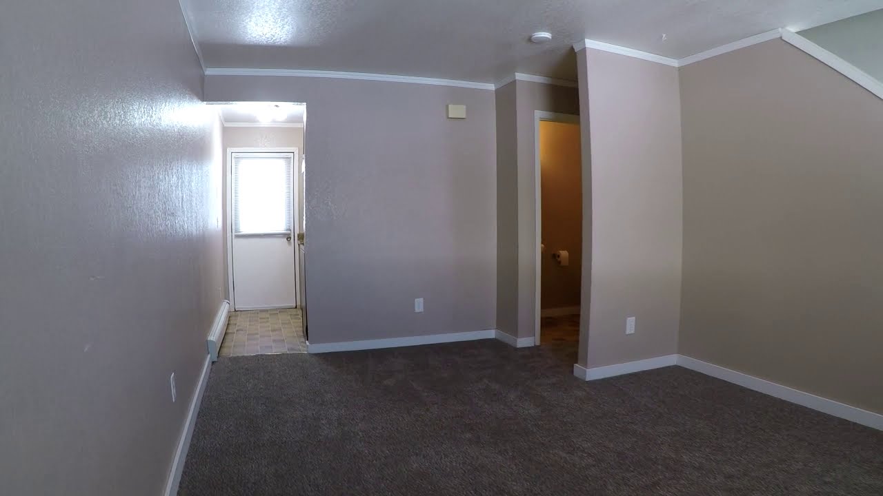 8121 E 16th Avenue Unit B, Anchorage, AK 99504