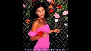 Nelly Furtado - The Grass Is Green (Live 'Come As You Are Tour')