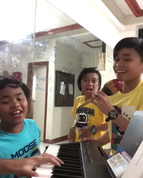 TNT Boys Jamming time (Flashlight)