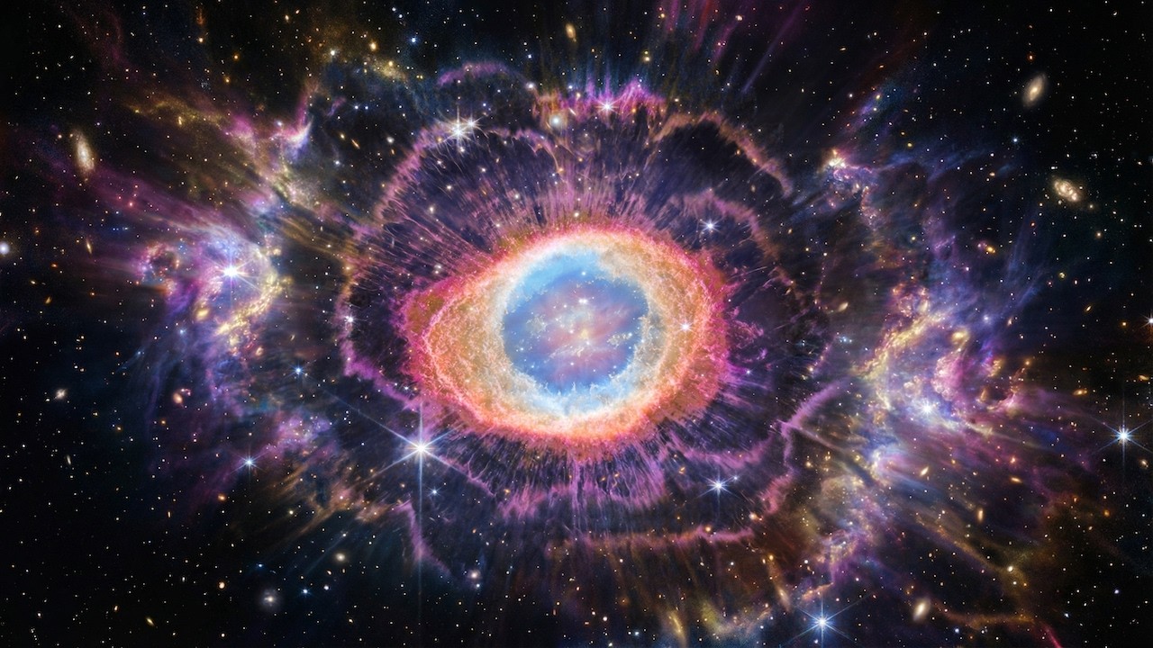 PINK FLOYD STYLE Sleep Music 🌙 Cosmic Flight Instrumental for DEEP Rest & Relaxation