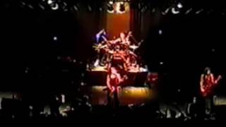 Kittie - 17.Burning Bridges (Live México, Circo Volador, 28 - 06 - 2003)